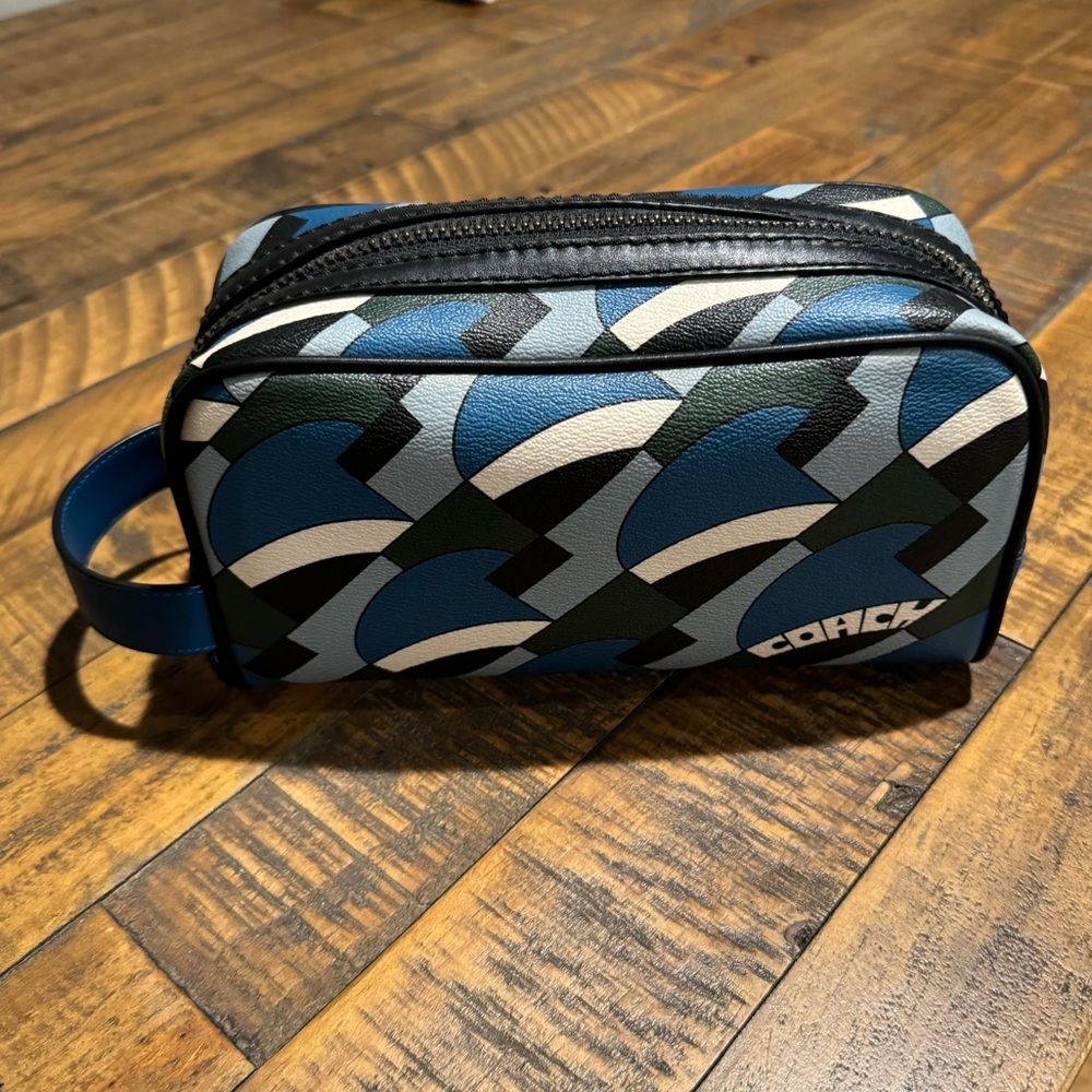 Coach Travel Kit